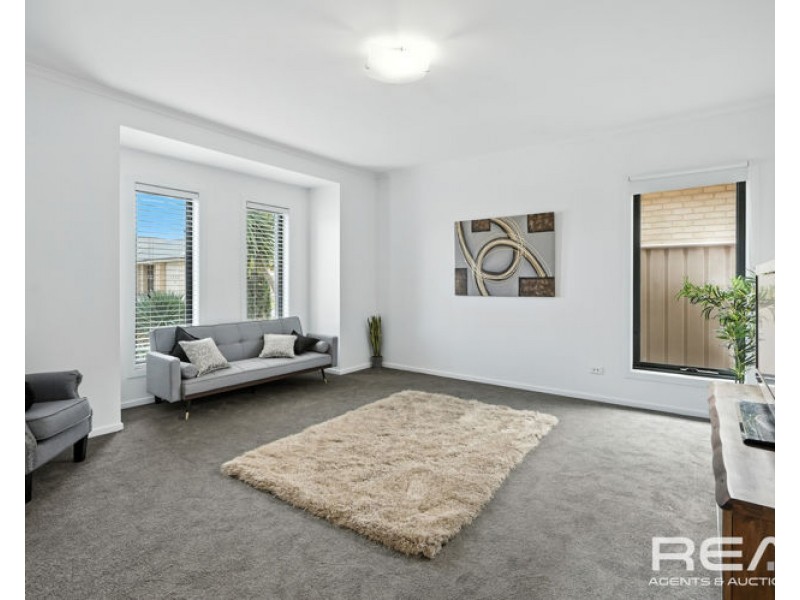 7 Oaks Court, Parafield Gardens SA 5107