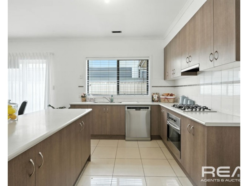 7 Oaks Court, Parafield Gardens SA 5107