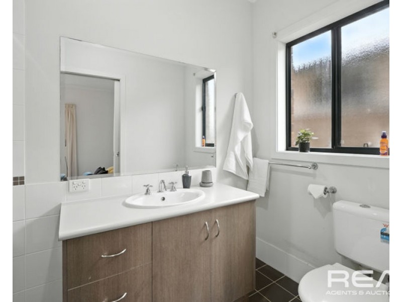 7 Oaks Court, Parafield Gardens SA 5107