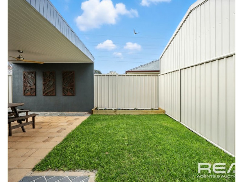 7 Oaks Court, Parafield Gardens SA 5107