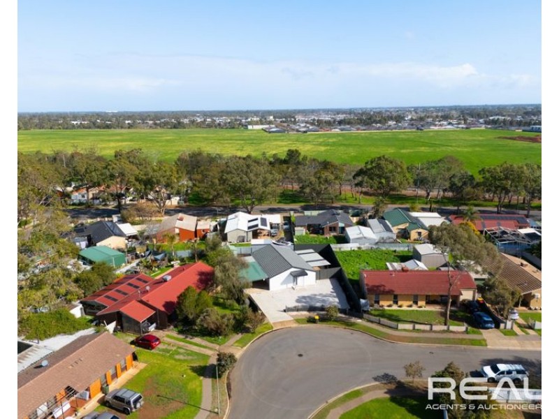 27 Koongarra Crescent, Munno Para SA 5115