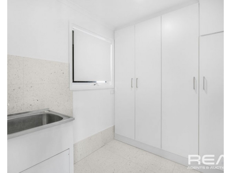 27 Koongarra Crescent, Munno Para SA 5115
