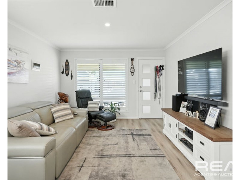 11/60A Strathaird Boulevard, Smithfield SA 5114