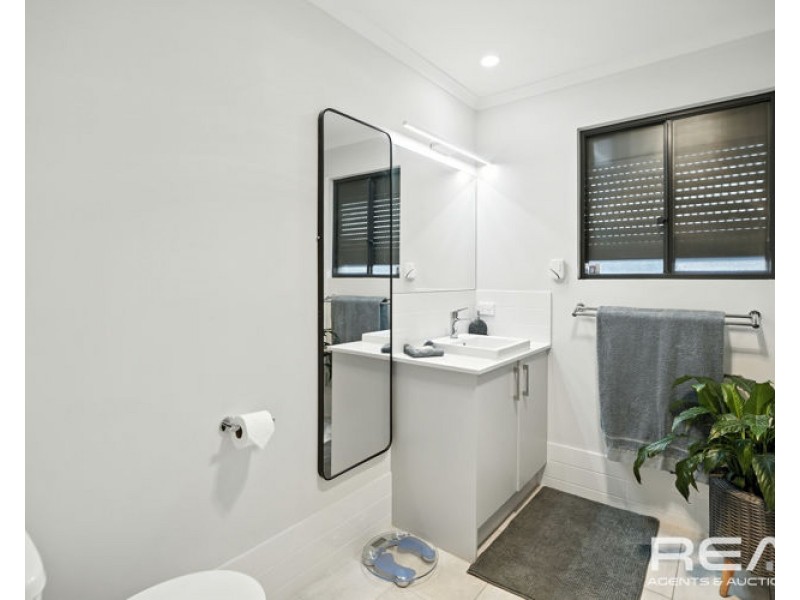 11/60A Strathaird Boulevard, Smithfield SA 5114