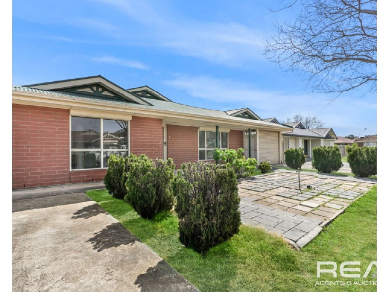100 Caulfield Crescent, Paralowie SA 5108