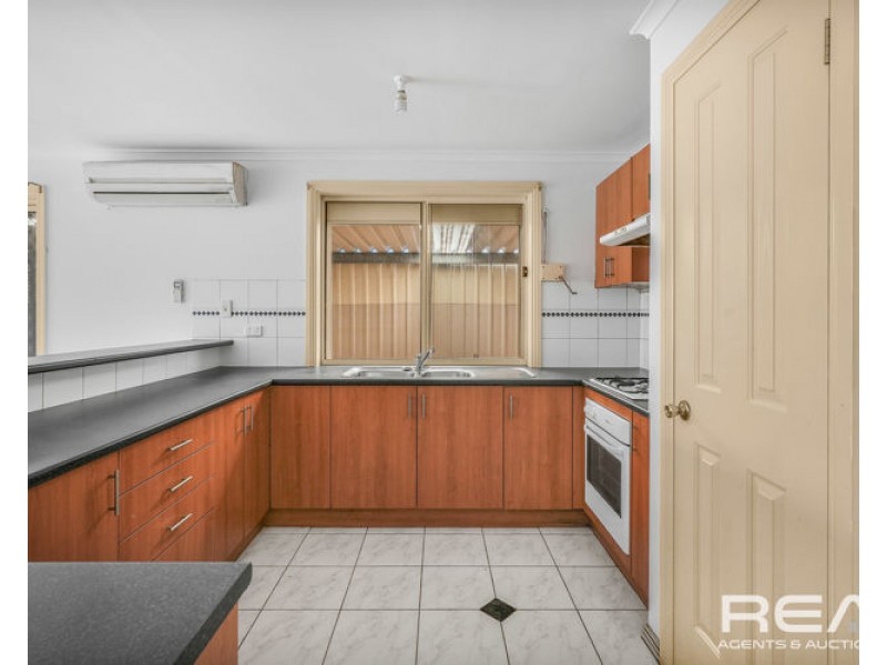 100 Caulfield Crescent, Paralowie SA 5108