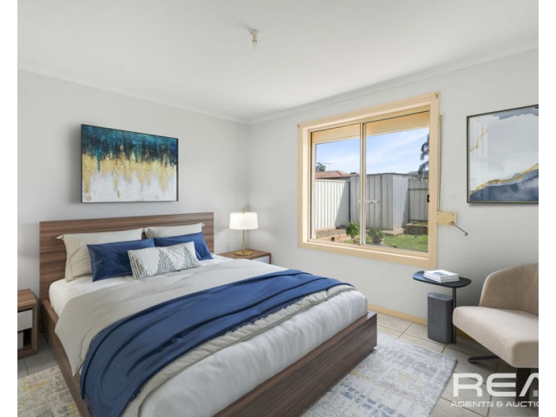 100 Caulfield Crescent, Paralowie SA 5108