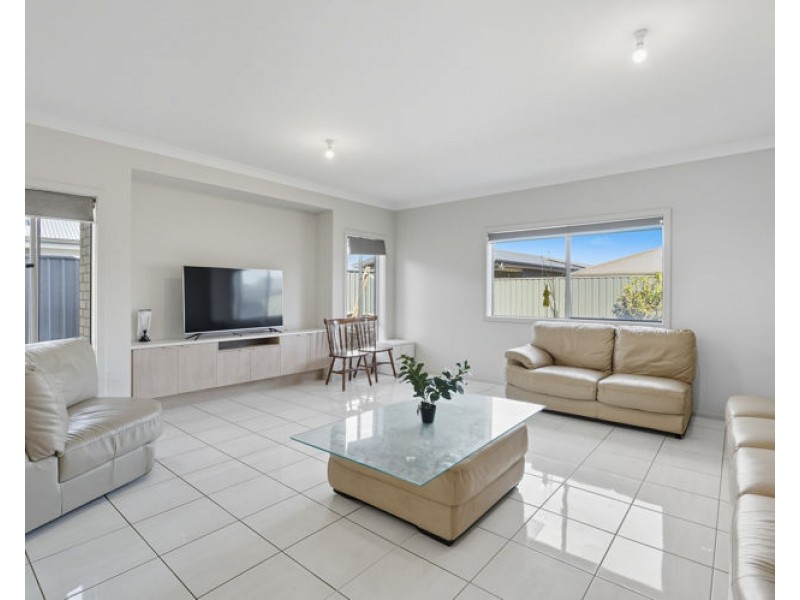 26 Greenhood Crescent, Andrews Farm SA 5114