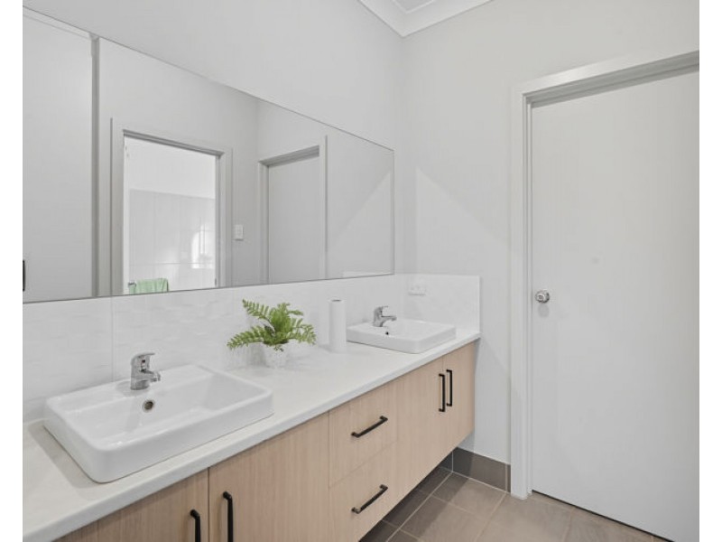 26 Greenhood Crescent, Andrews Farm SA 5114