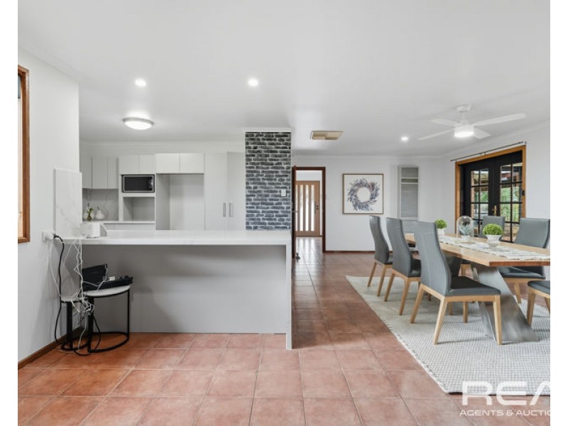 26 Laburnum Gardens, Blakeview SA 5114