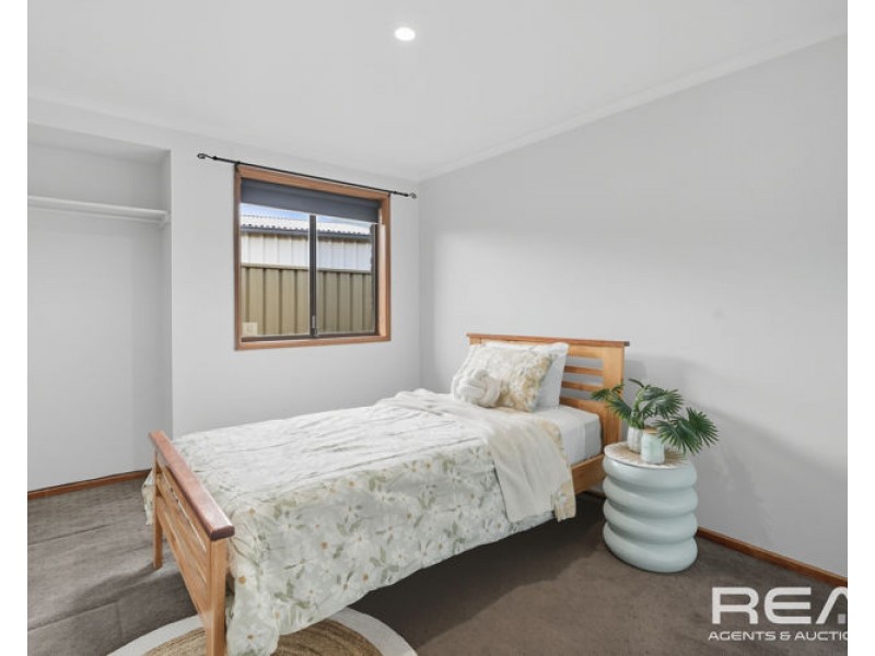 26 Laburnum Gardens, Blakeview SA 5114