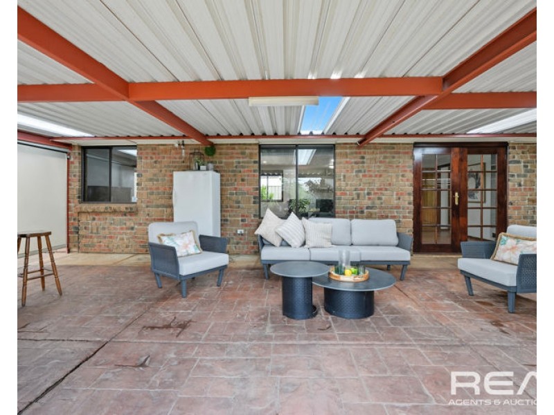26 Laburnum Gardens, Blakeview SA 5114