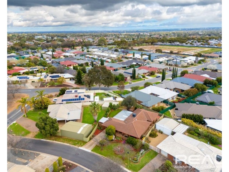 26 Laburnum Gardens, Blakeview SA 5114