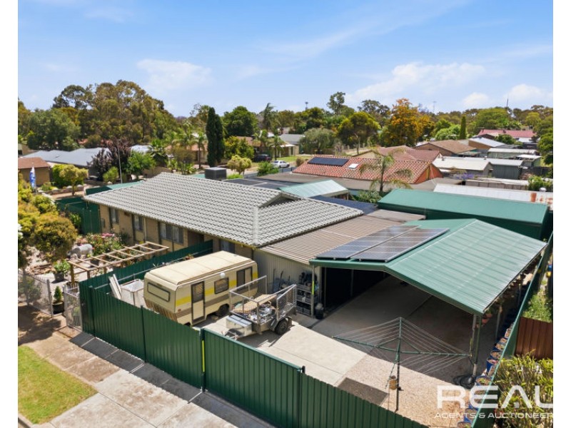 1 Linger Crescent, Elizabeth Downs SA 5113