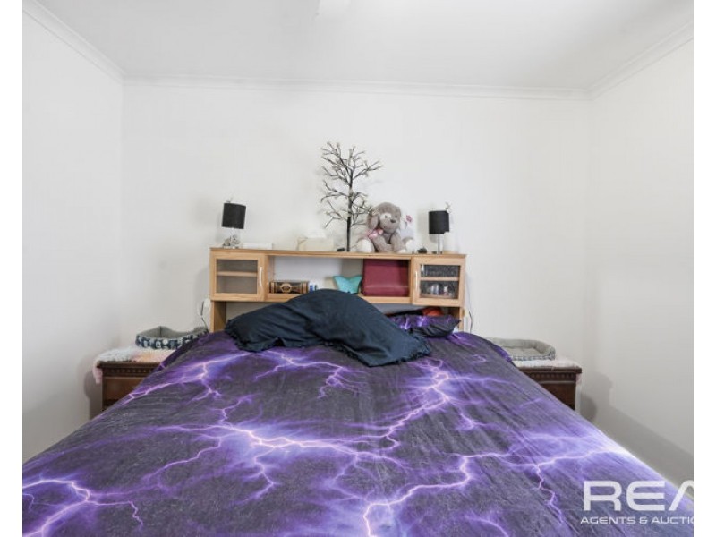 1 Linger Crescent, Elizabeth Downs SA 5113