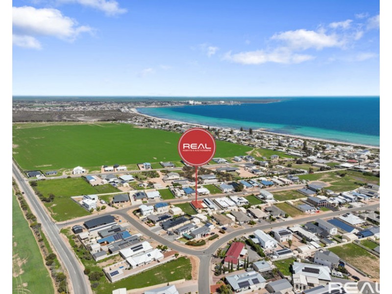 8 Kassa Road, North Beach SA 5556