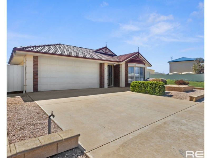 8 Kassa Road, North Beach SA 5556