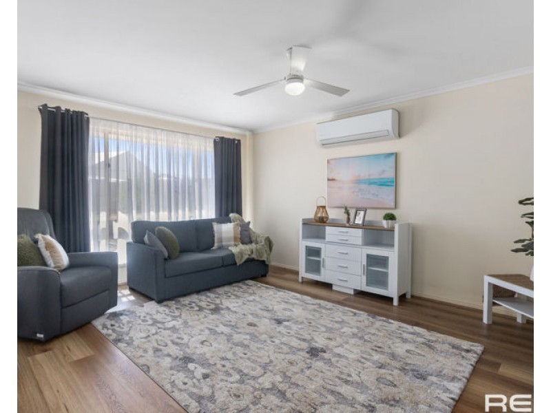 8 Kassa Road, North Beach SA 5556