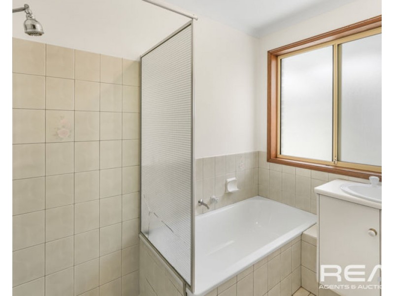 15 Burdett Drive, Paralowie SA 5108