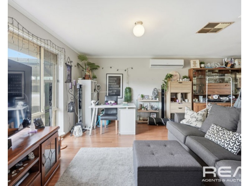 15 Lennox Drive, Paralowie SA 5108