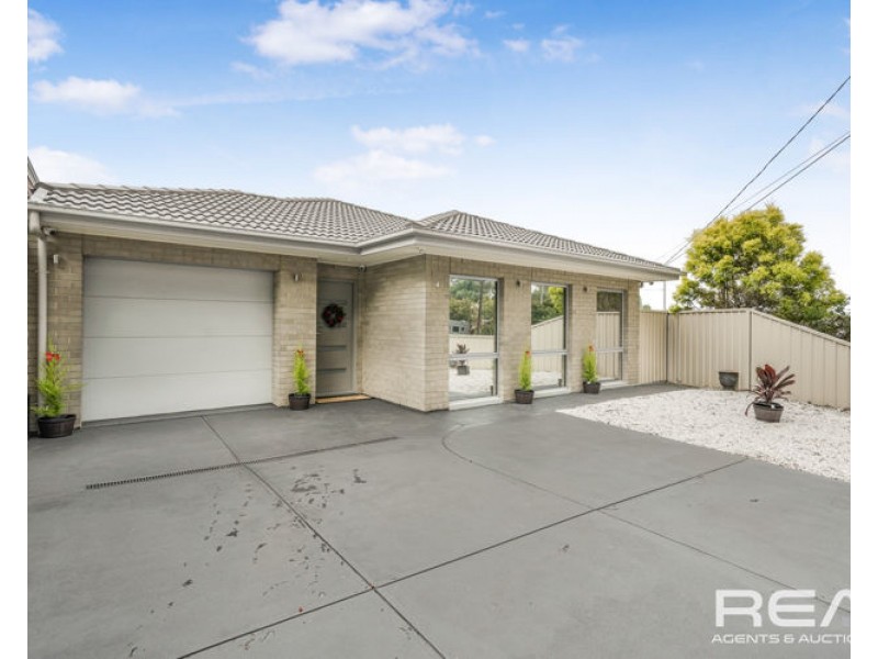 4 Patterson Close, Vista SA 5091