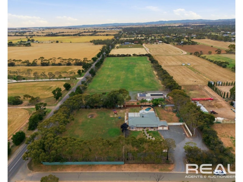 1 Bray Court, Gawler Belt SA 5118