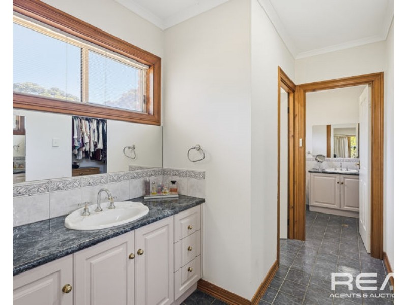 1 Bray Court, Gawler Belt SA 5118