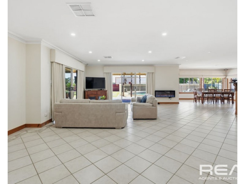 1 Bray Court, Gawler Belt SA 5118