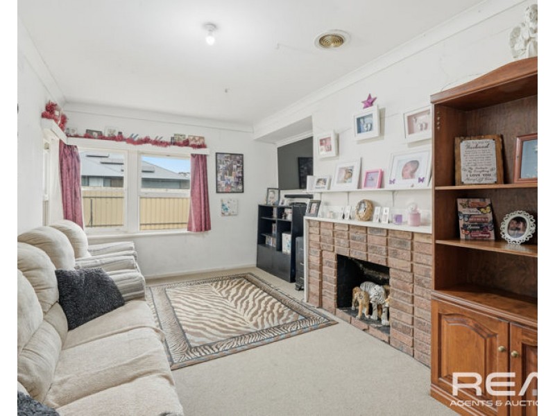 2 Hull St, Elizabeth East SA 5112