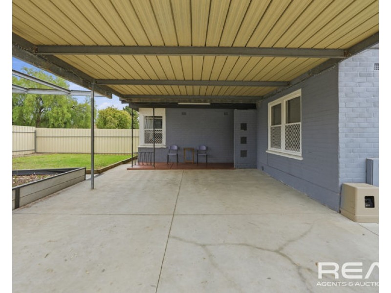 2 Hull St, Elizabeth East SA 5112