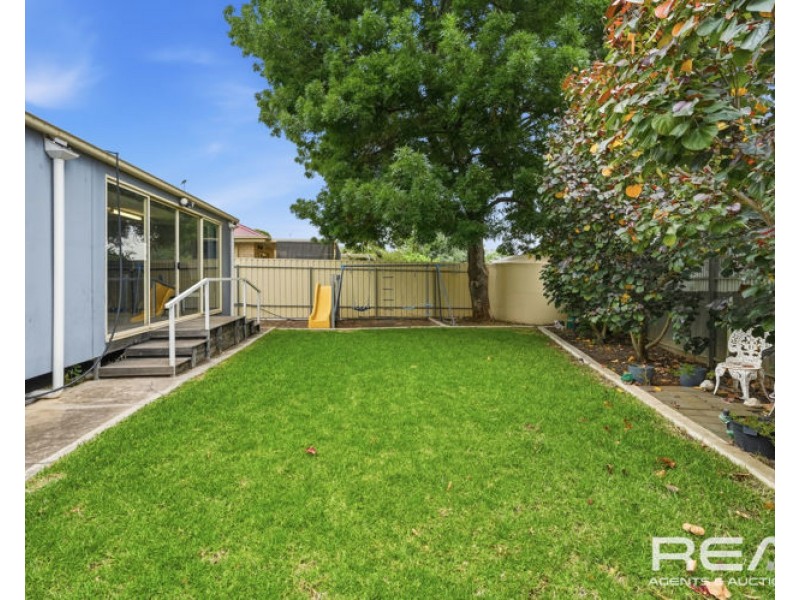 2 Hull St, Elizabeth East SA 5112