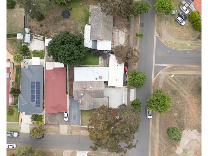 2 Hull St, Elizabeth East SA 5112