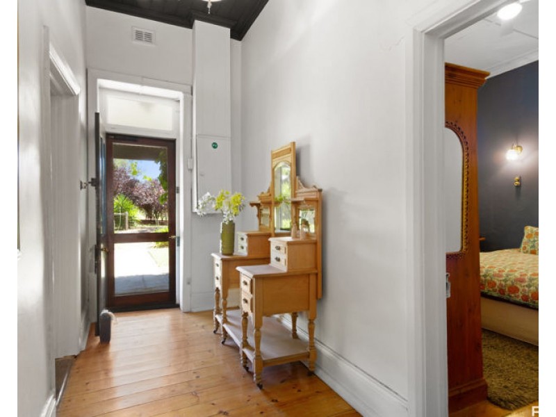21 Hill Street, Mintaro SA 5415