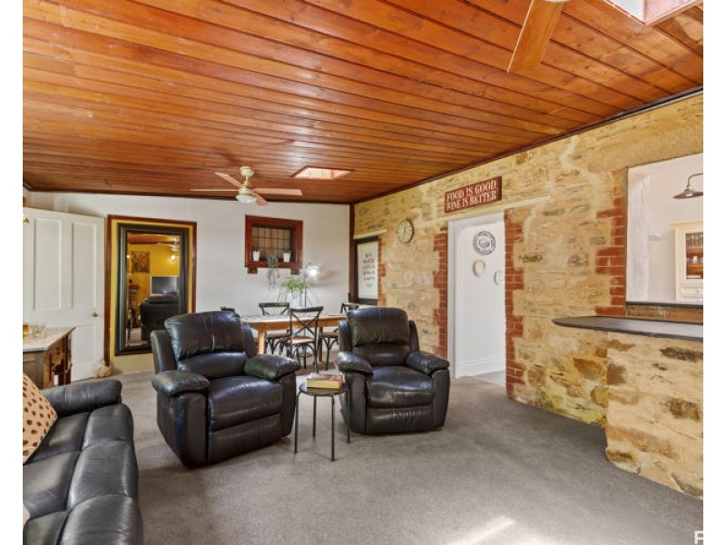 21 Hill Street, Mintaro SA 5415