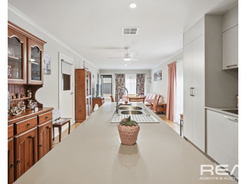 48/60A Strathaird Boulevard, Smithfield SA 5114