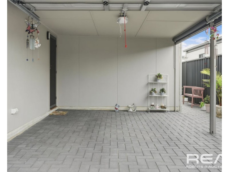 48/60A Strathaird Boulevard, Smithfield SA 5114