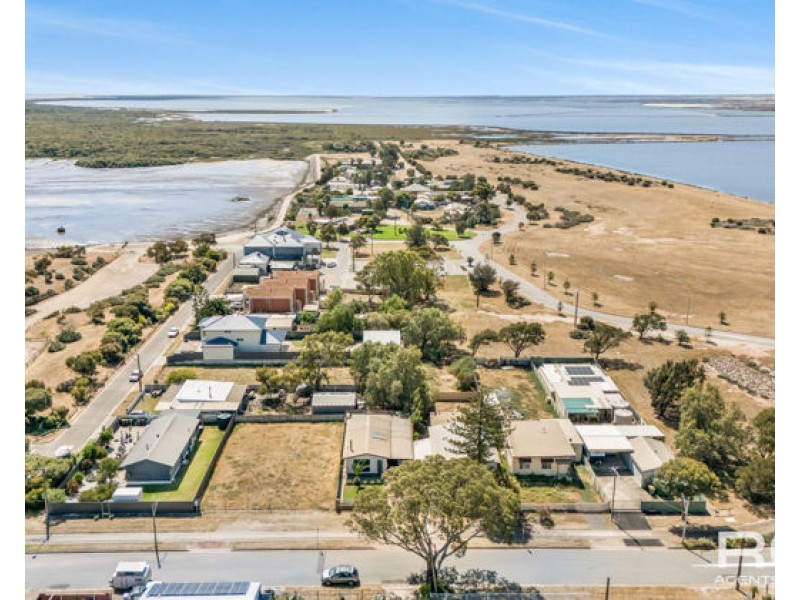 10 Shell Street, St Kilda SA 5110