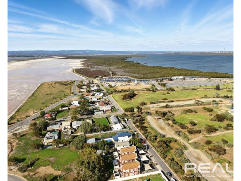 10 Shell Street, St Kilda SA 5110