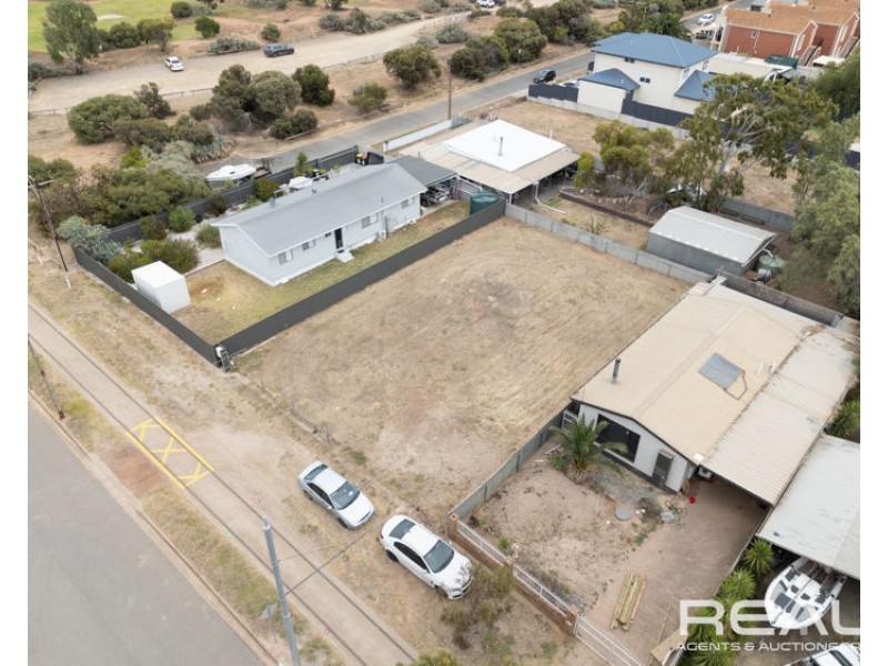 10 Shell Street, St Kilda SA 5110