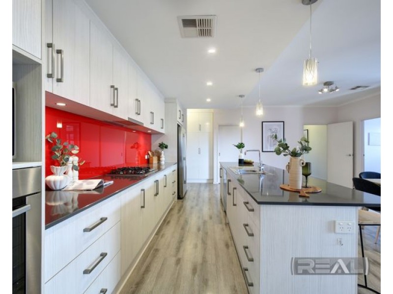 99 Light Avenue, Munno Para SA 5115