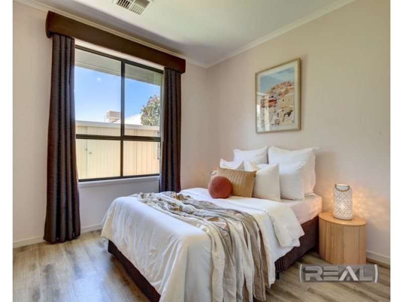 99 Light Avenue, Munno Para SA 5115