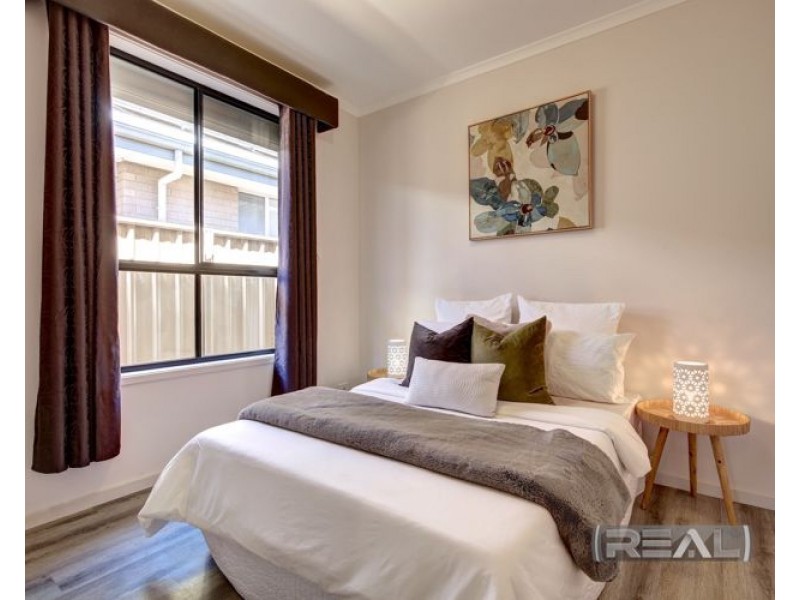 99 Light Avenue, Munno Para SA 5115