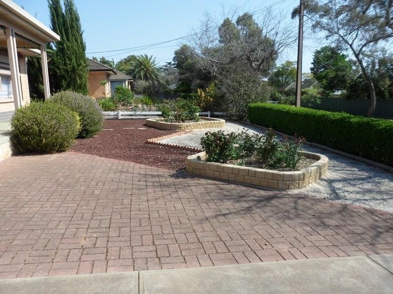 20 Wolsten Road, Para Hills SA 5096