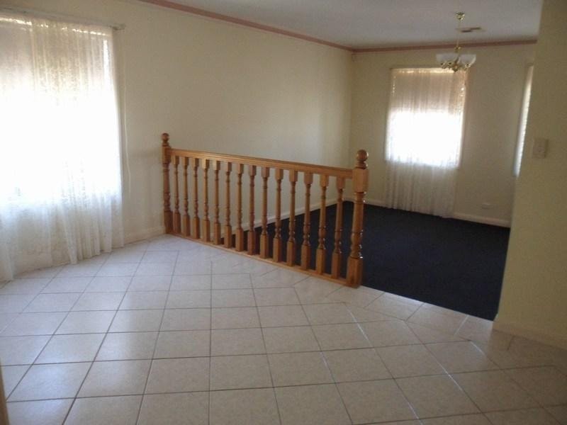11A Meadow Lane, Gulfview Heights SA 5096