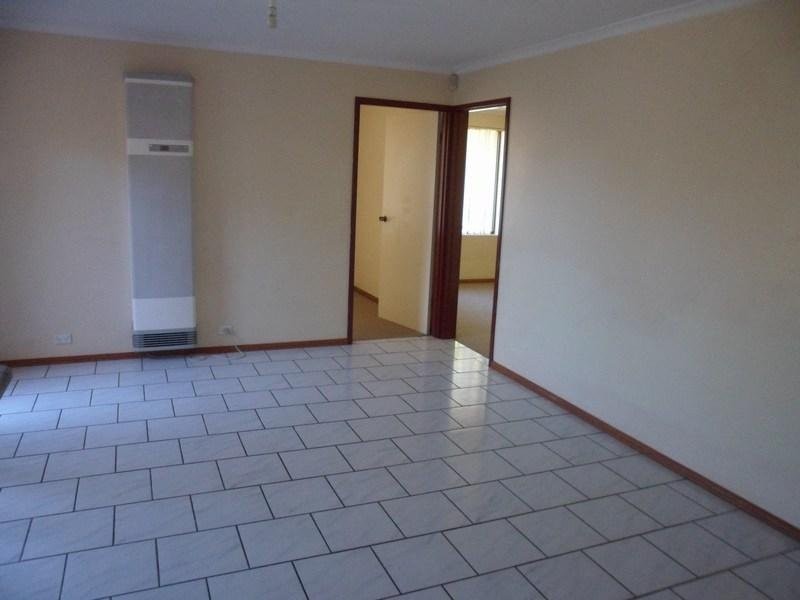 52 Nicholls Crescent, Burton SA 5110