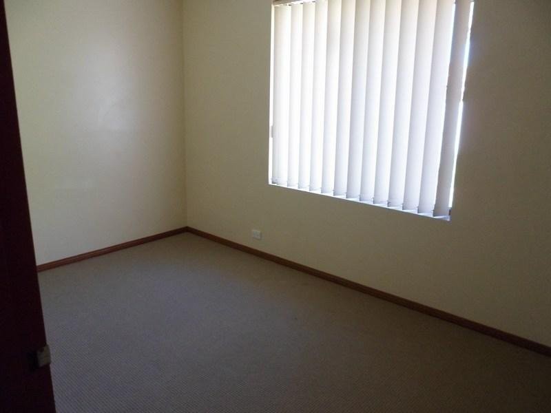 52 Nicholls Crescent, Burton SA 5110