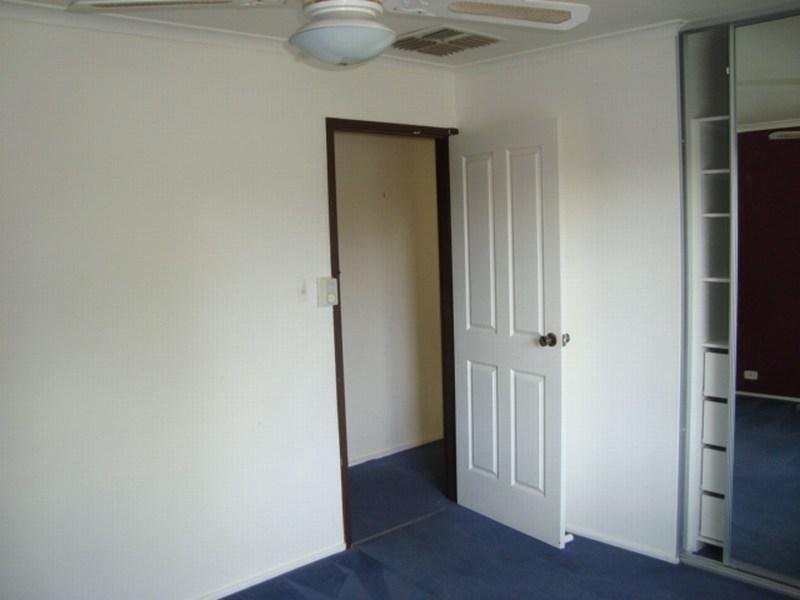 11 Dash Avenue, Burton SA 5110