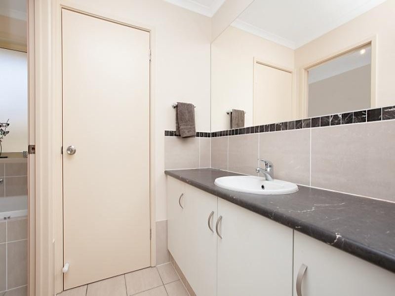 21 Tasos Dr, Munno Para West SA 5115