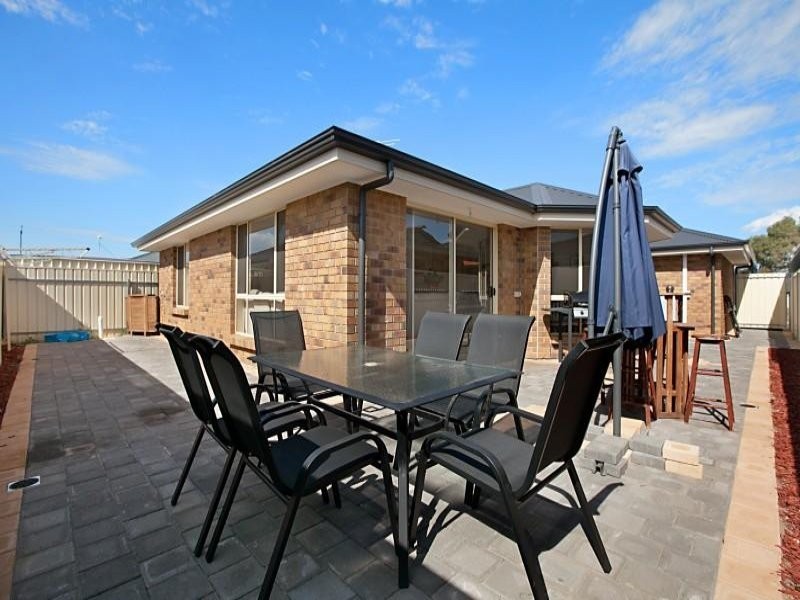 21 Tasos Dr, Munno Para West SA 5115