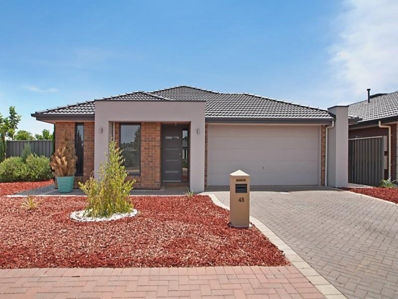 48 Oakwood Cct, Munno Para West SA 5115